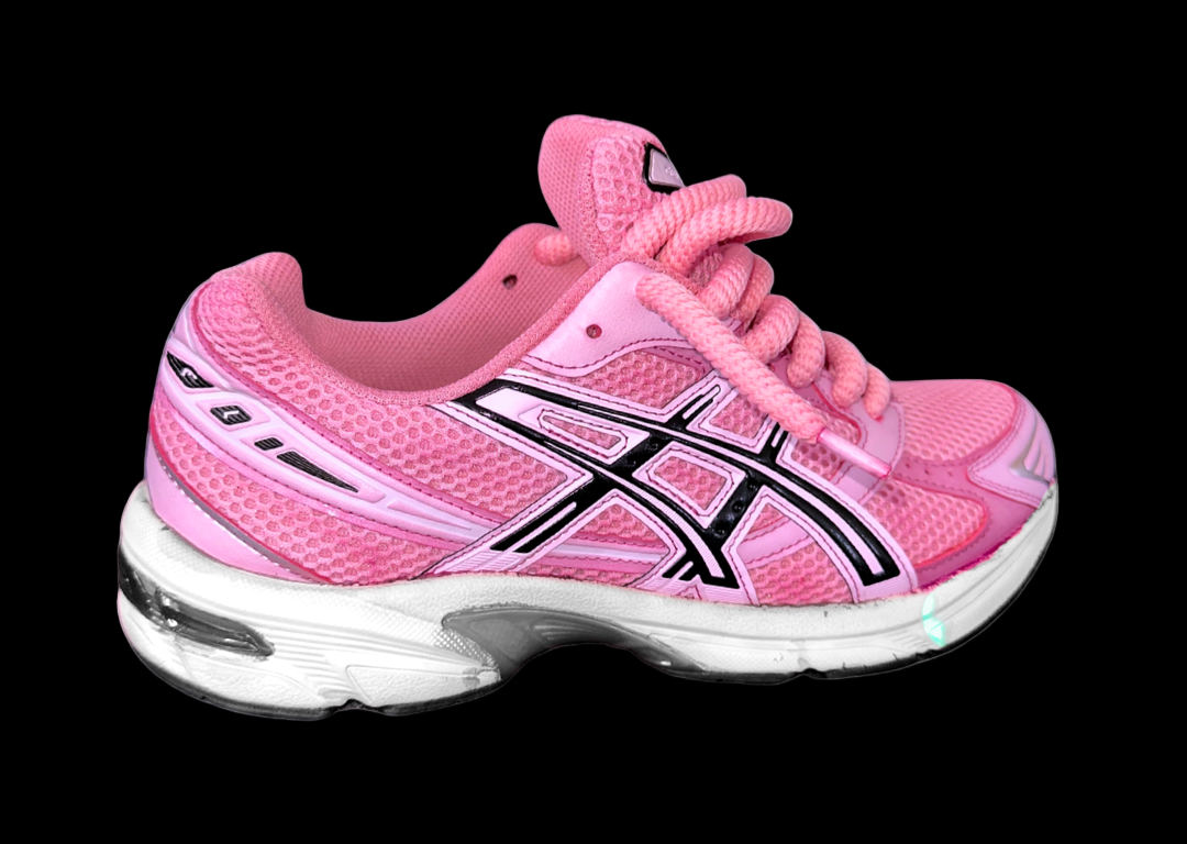 Asics 1130 Custom Rose ( Lacet Custom + Semelle blanche )