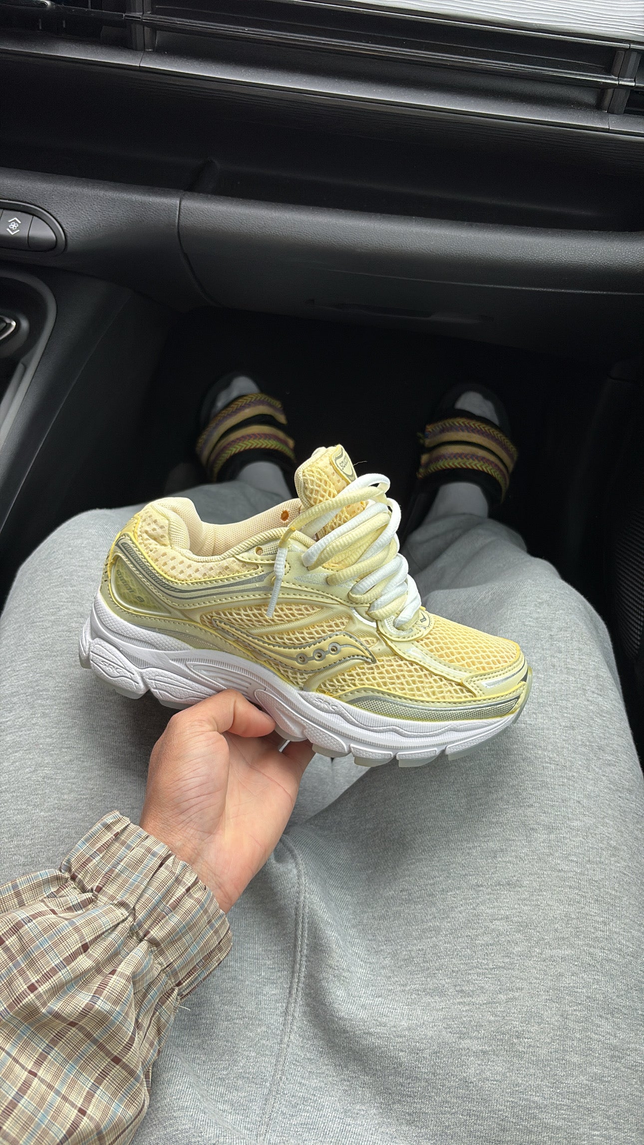 Saucony Omni 9 Lemon Custom