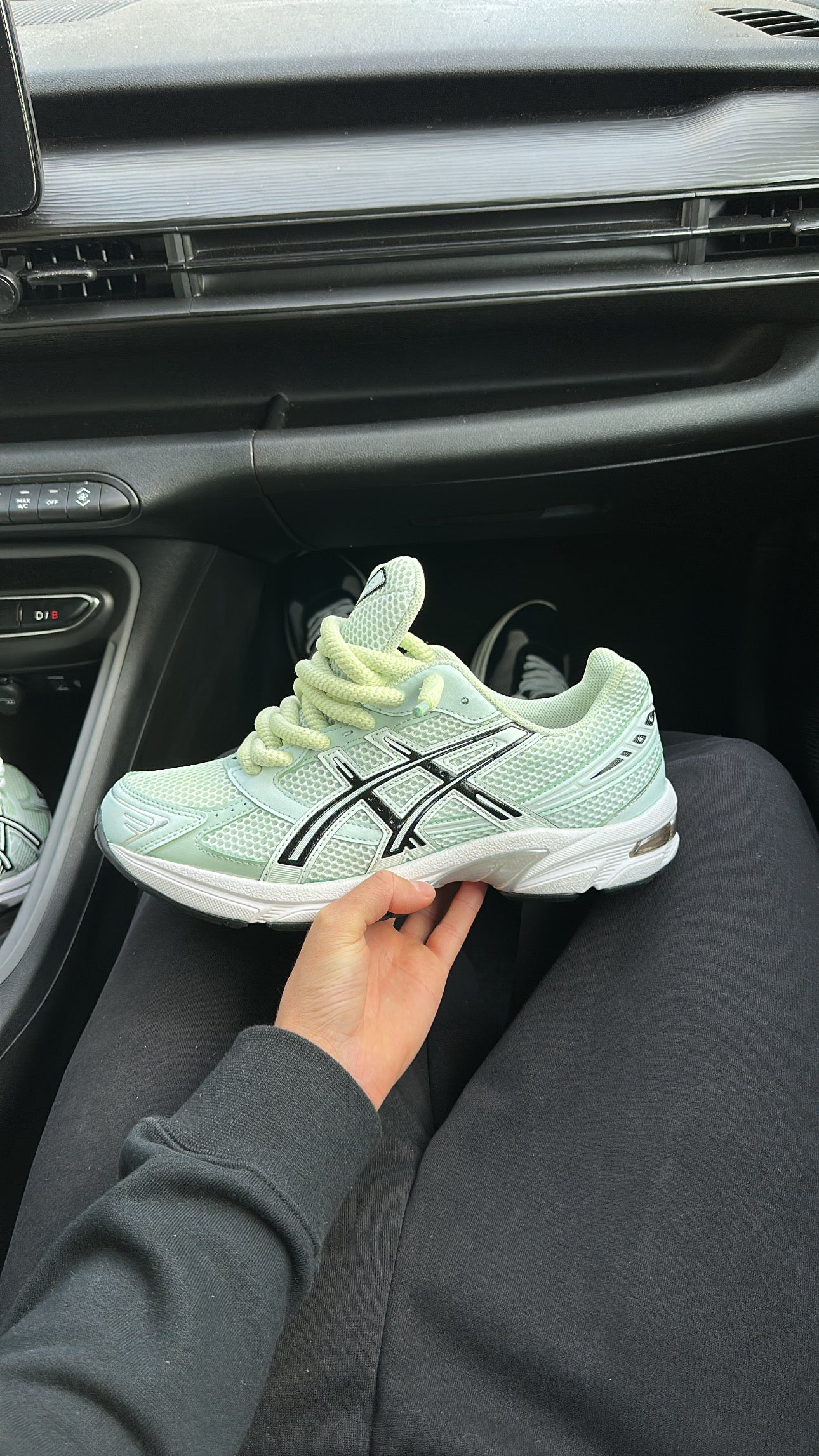 Asics 1130 Custom Vert ( Lacet Custom + Semelle blanche )