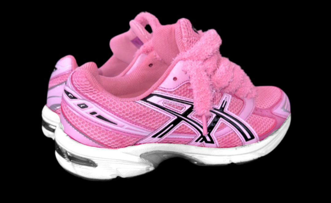 Asics 1130 Custom Rose ( Semelle blanche )